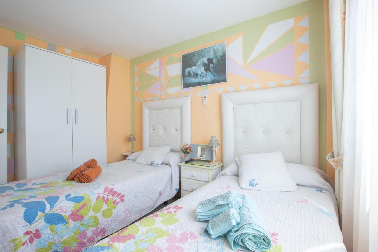 Gcprestige Apartment Estepona Bagian luar foto